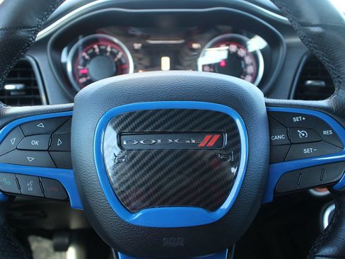 Used 2016 Dodge Challenger R/T Scat Pack RWD image 17