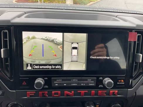 New 2026 Nissan Frontier PRO-4X w/ Pro-4x Convenience Package image 18