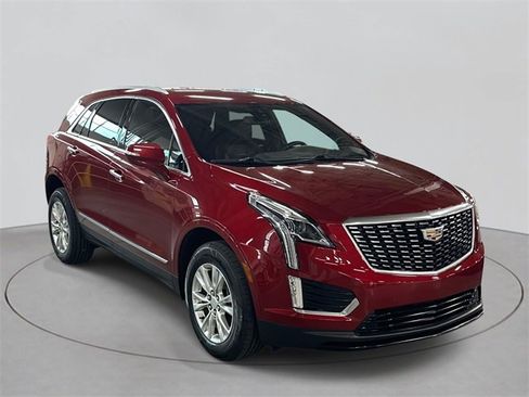 Used 2020 Cadillac XT5 Luxury image 3