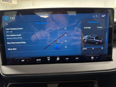 New 2025 Ford Maverick XL w/ Equipment Group 102A image 25