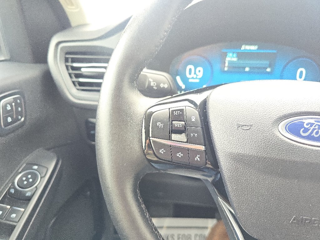 Used 2025 Ford Escape Platinum AWD/4WD image 12