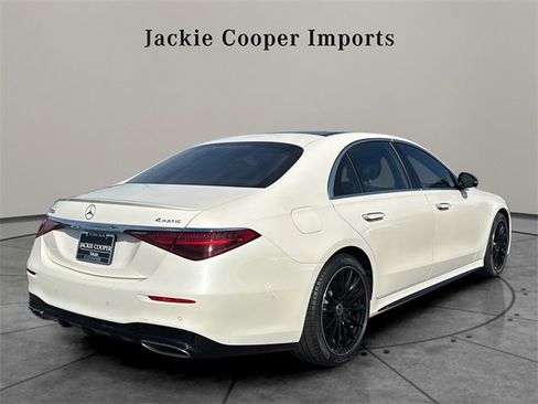 Certified 2022 Mercedes-Benz S 500 4MATIC image 5