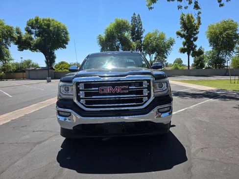 Used 2018 GMC Sierra 1500 SLT w/ SLT Premium Package RWD image 9