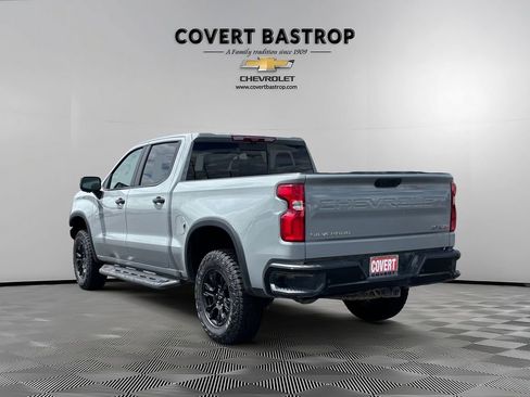 Used 2024 Chevrolet Silverado 1500 ZR2 w/ Technology Package image 4