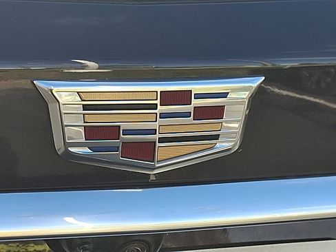 Certified 2025 Cadillac XT6 Sport w/ Technology Package image 30