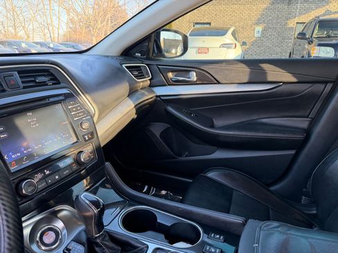 Used 2018 Nissan Maxima 3.5 SL image 10