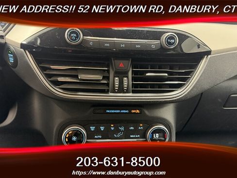 Used 2020 Ford Escape SEL AWD/4WD image 21