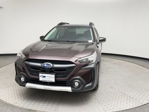 Used 2023 Subaru Outback Limited AWD/4WD image 7
