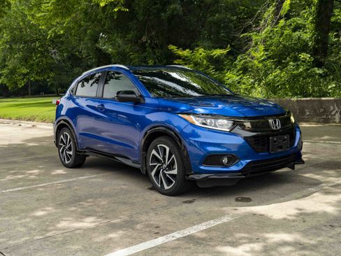 Used 2020 Honda HR-V Sport image 2