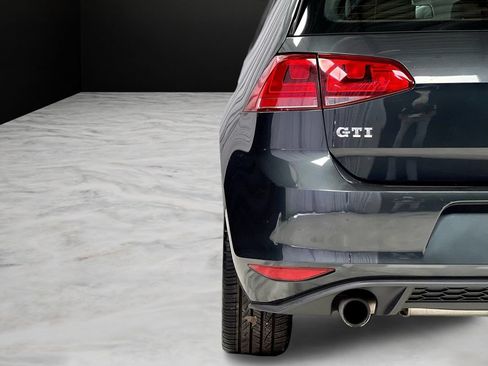 Used 2016 Volkswagen GTI SE w/ Lighting Package (SEL) FWD image 40