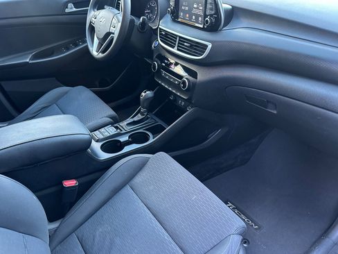 Used 2020 Hyundai Tucson Value w/ Cargo Package image 19