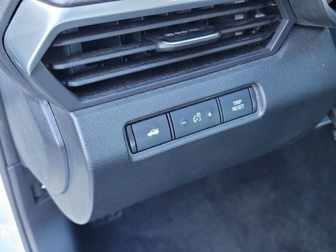 Used 2023 Nissan Altima 2.5 SR image 17