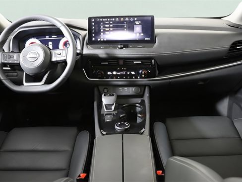 Used 2024 Nissan Rogue SL w/ SL Premium Package image 13