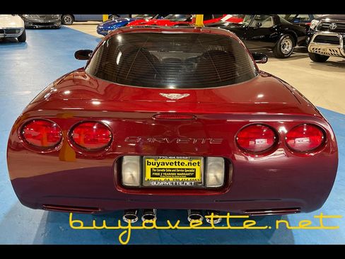 Used 2003 Chevrolet Corvette Coupe w/ Preferred Equipment Group RWD image 5