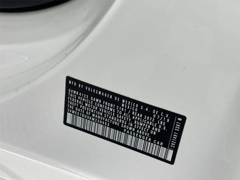 Used 2019 Volkswagen Jetta SEL w/ Cold Weather Package FWD image 30