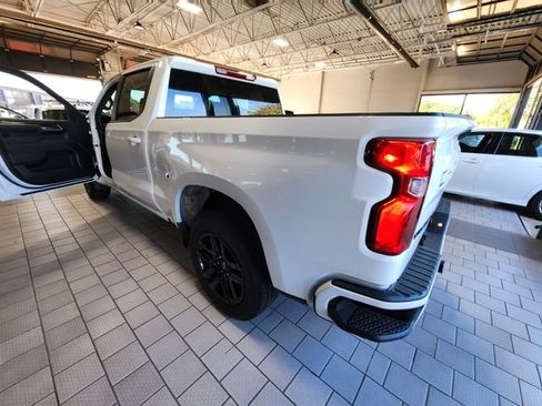 Used 2026 Chevrolet Silverado 1500 RST w/ LPO, Dark Essentials Package RWD image 6