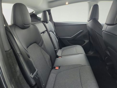 Used 2026 Tesla Model Y Long Range AWD/4WD image 29