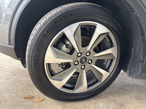 Used 2024 Ford Escape Platinum image 44