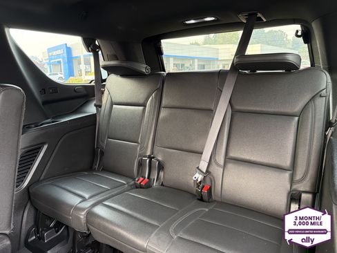 Used 2024 Chevrolet Tahoe LT AWD/4WD image 16