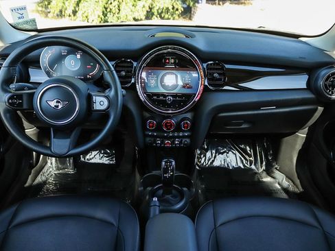 Used 2023 MINI Cooper 2-Door Hardtop FWD image 16