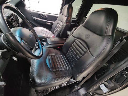 Used 2000 Ford F150 Harley-Davidson RWD image 23