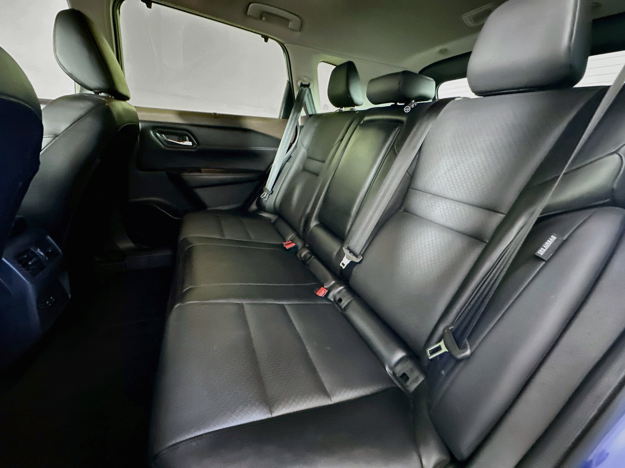 Used 2023 Nissan Rogue SV w/ SV Premium B Package FWD image 28