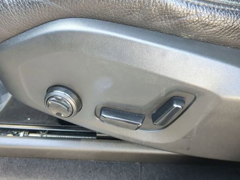 Used 2018 Volvo XC90 T6 Momentum w/ Momentum Plus Package image 17