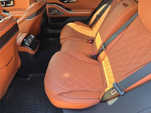 Certified 2022 Mercedes-Benz S 580 4MATIC Sedan image 16