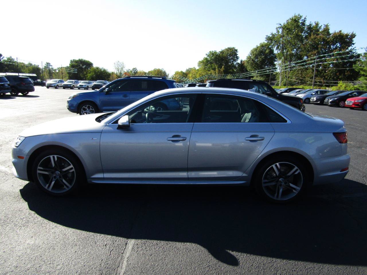 Used 2018 Audi A4 2.0T Premium Plus AWD/4WD image 4