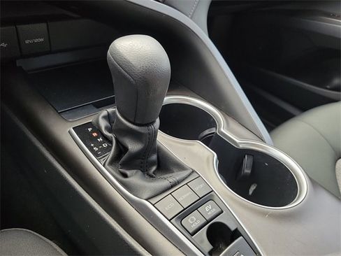 Used 2023 Toyota Camry LE image 27