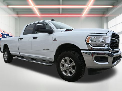 Used 2024 RAM 2500 Big Horn AWD/4WD image 4