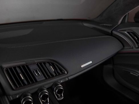 Used 2017 Audi R8 V10 plus image 32