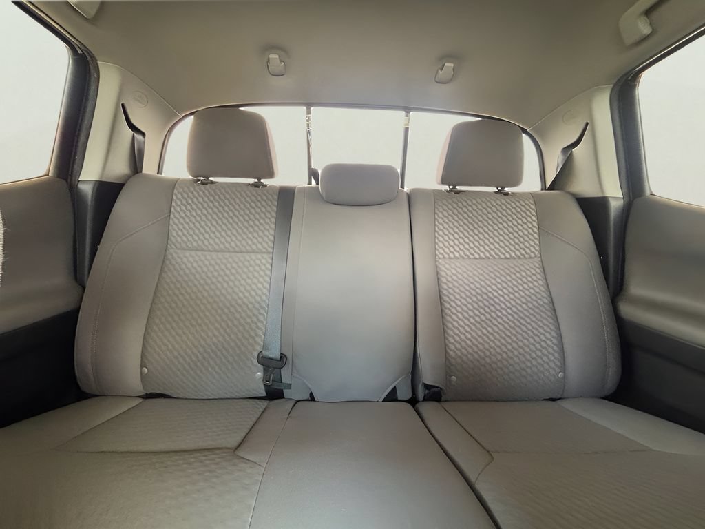 Used 2023 Toyota Tacoma SR5 RWD image 12