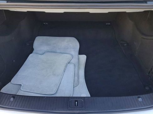 Used 2014 Mercedes-Benz E 350 Sedan image 26