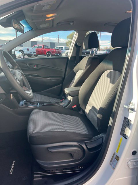 Used 2021 Hyundai Kona SE w/ Cargo Package FWD image 28