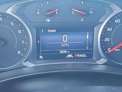 Used 2022 Chevrolet Equinox LS w/ LS Convenience Package image 13