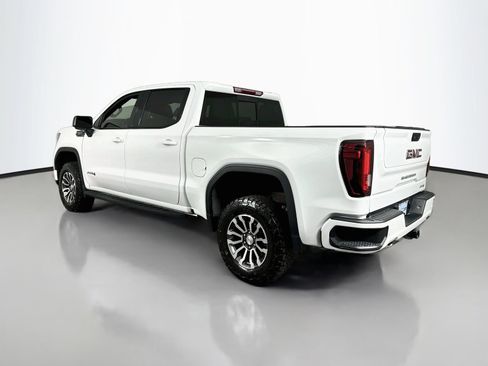 Used 2022 GMC Sierra 1500 AT4 w/ AT4 Premium Package AWD/4WD image 5