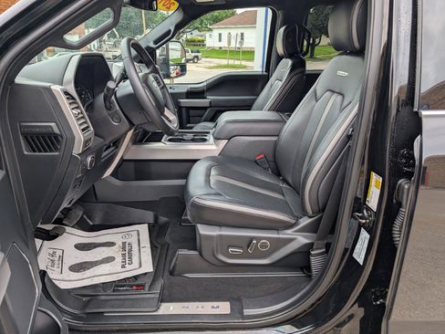 Used 2019 Ford F450 Platinum w/ Platinum Ultimate Package AWD/4WD image 10
