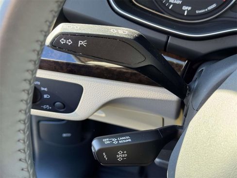 Used 2019 Audi Q5 2.0T Premium w/ Convenience Package image 22