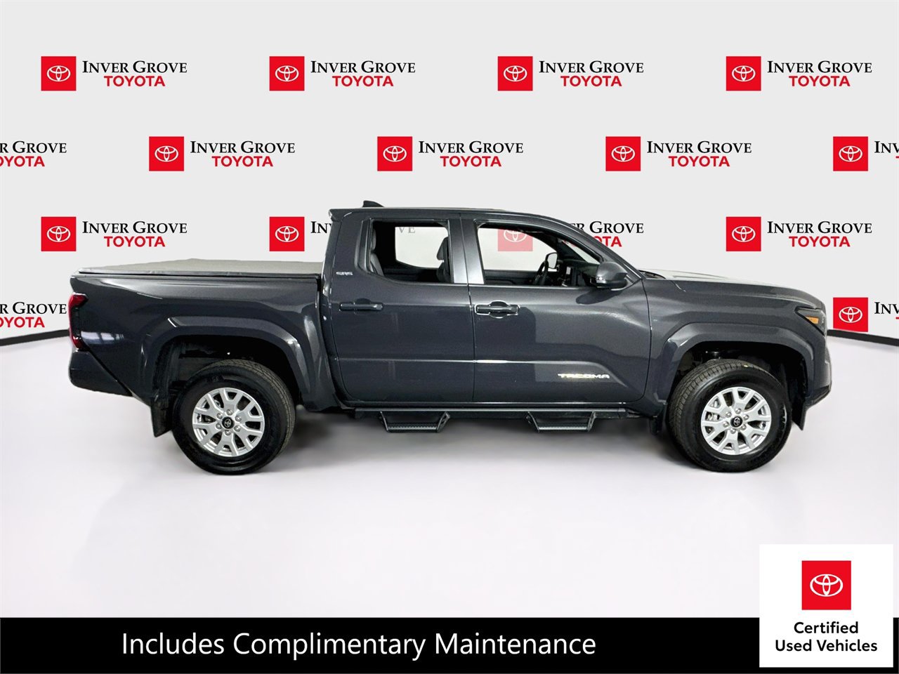 Certified 2024 Toyota Tacoma SR5 AWD/4WD image 4