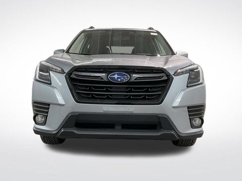 Used 2023 Subaru Forester Limited AWD/4WD image 6