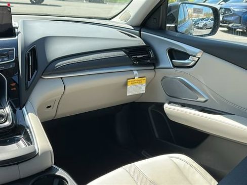Used 2026 Acura RDX SH-AWD w/ Technology Package image 25