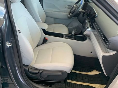 Certified 2024 Hyundai Kona SEL AWD/4WD image 14