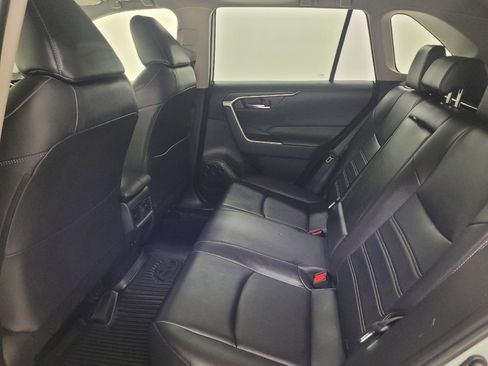 Used 2019 Toyota RAV4 XLE Premium w/ All Weather Liner Package AWD/4WD image 18