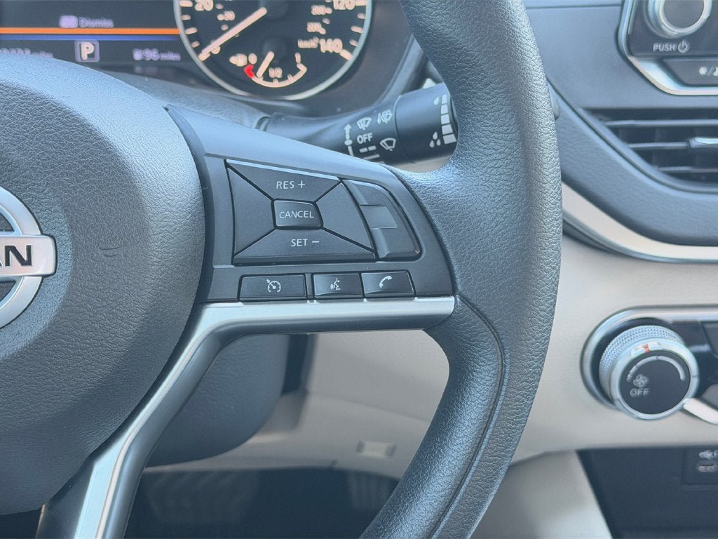 Used 2021 Nissan Altima 2.5 SV AWD/4WD image 17