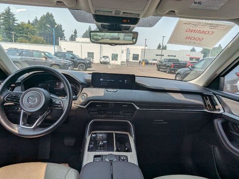 Used 2024 MAZDA CX-90 Plug-In Hybrid w/ Preferred AWD/4WD image 6