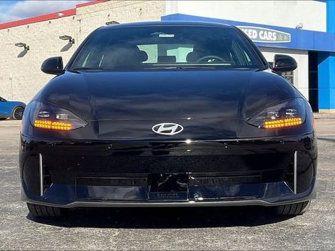 New 2025 Hyundai Ioniq 6 SEL image 16