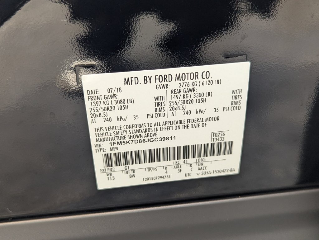 Used 2018 Ford Explorer XLT w/ Equipment Group 202A FWD image 32