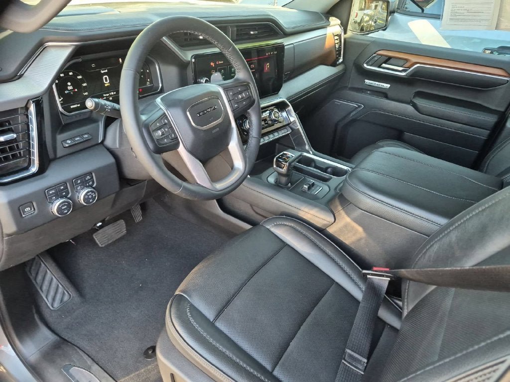 Used 2023 GMC Sierra 1500 Denali w/ Denali Reserve Package AWD/4WD image 13