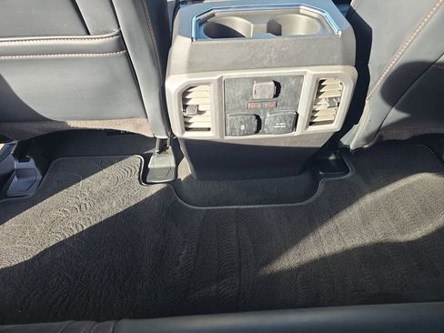 Used 2020 Ford F250 Platinum image 27